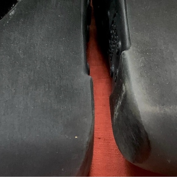 Geox woman’s shoes dolly patent leather wedge 3” heel beautiful burgundy - Picture 5 of 5